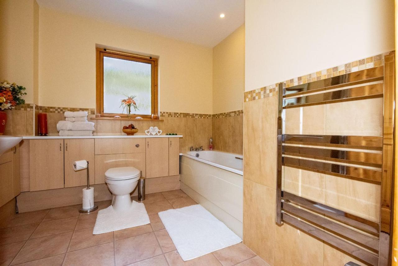 Tigh An Each B&B & Laggan Glamping Ньютонмор Экстерьер фото